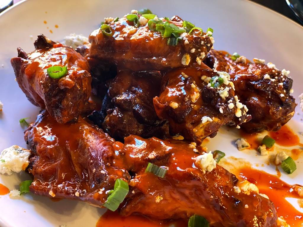 The Wild Hare Bistro | restaurant | 319 E Main St, Fredericksburg, TX 78624, USA | 8309923070 OR +1 830-992-3070