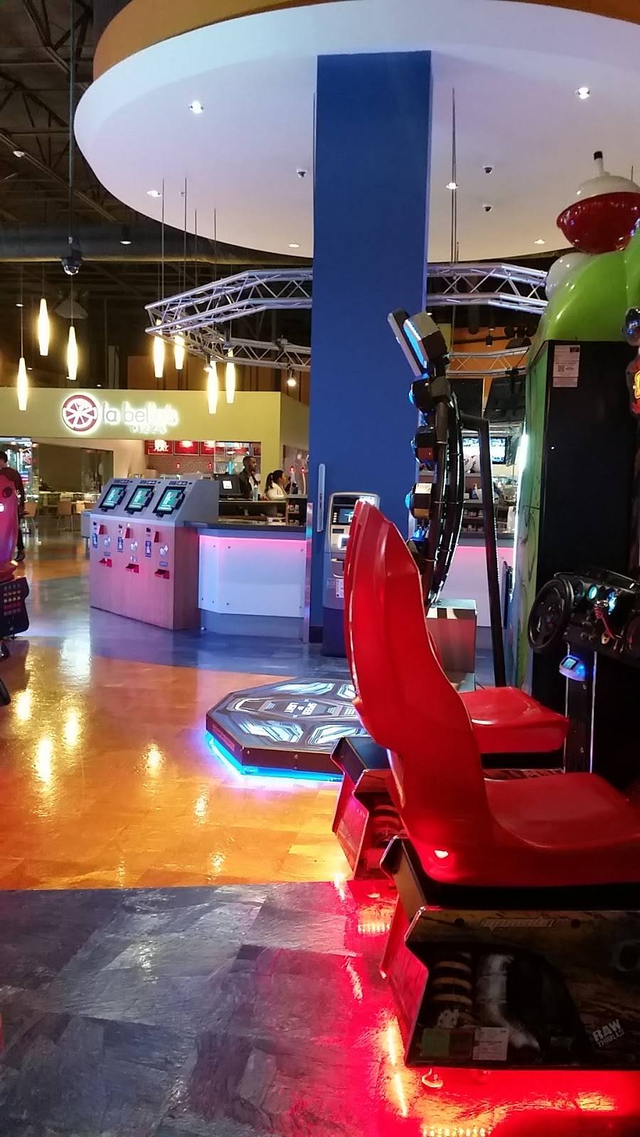 Main Event San Antonio North | restaurant | 1911 N Loop 1604 E, San Antonio, TX 78232, USA | 2103055999 OR +1 210-305-5999