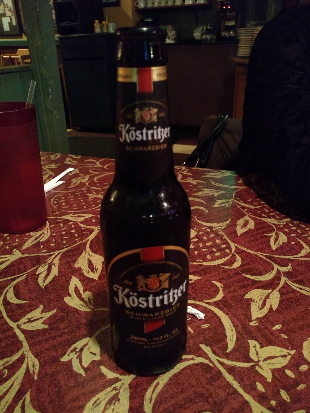 The Lucky Moose Lounge | restaurant | 622 E Dupont Rd, Fort Wayne, IN 46825, USA | 2604905765 OR +1 260-490-5765