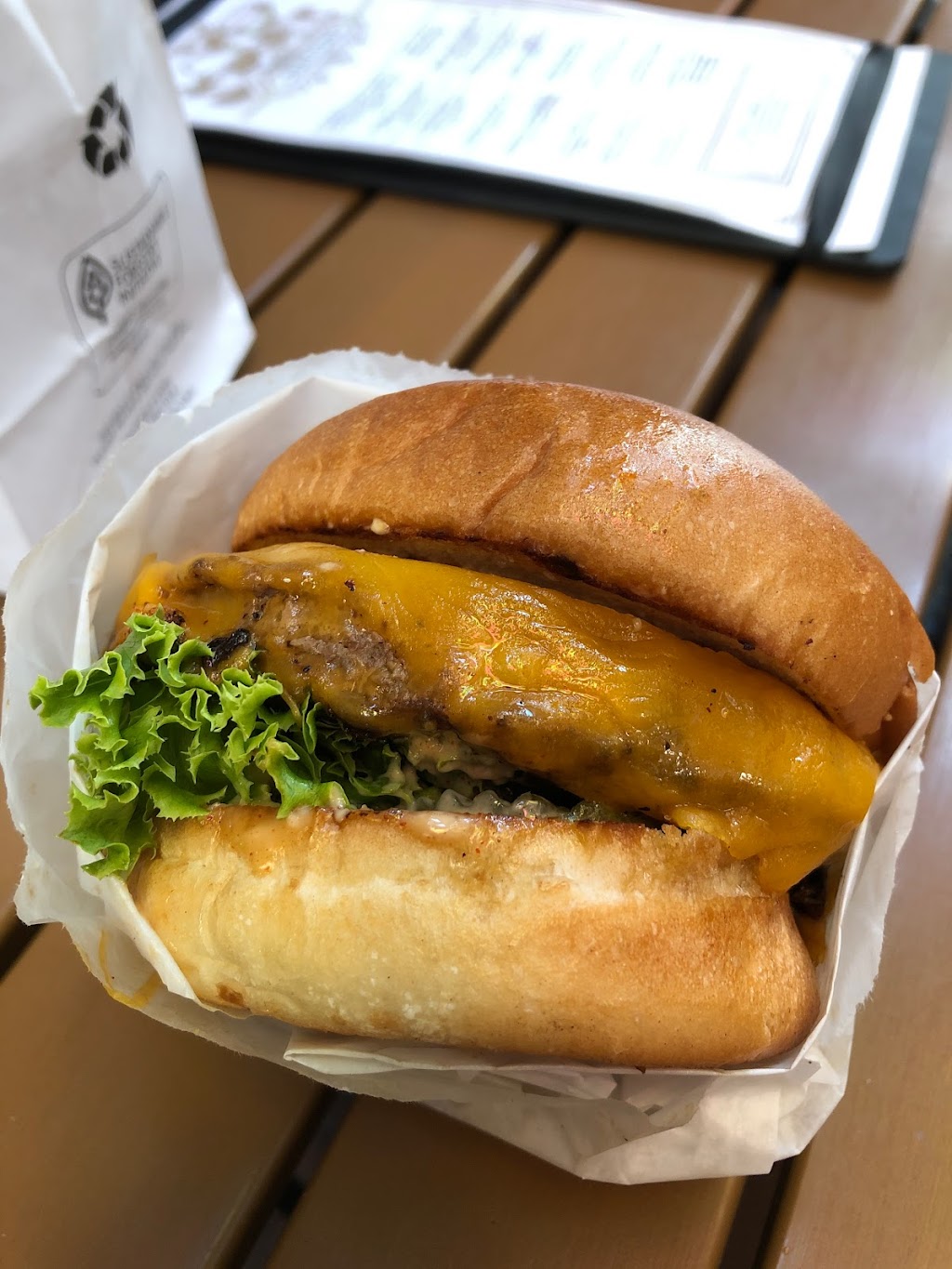Hate Burger | restaurant | 7 N 5th St, Redlands, CA 92373, USA | 9093533785 OR +1 909-353-3785