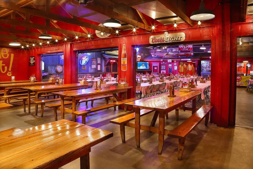 Rudys "Country Store" and Bar-B-Q | restaurant | 844 TX-337 Loop, New Braunfels, TX 78130, USA | 8306093337 OR +1 830-609-3337