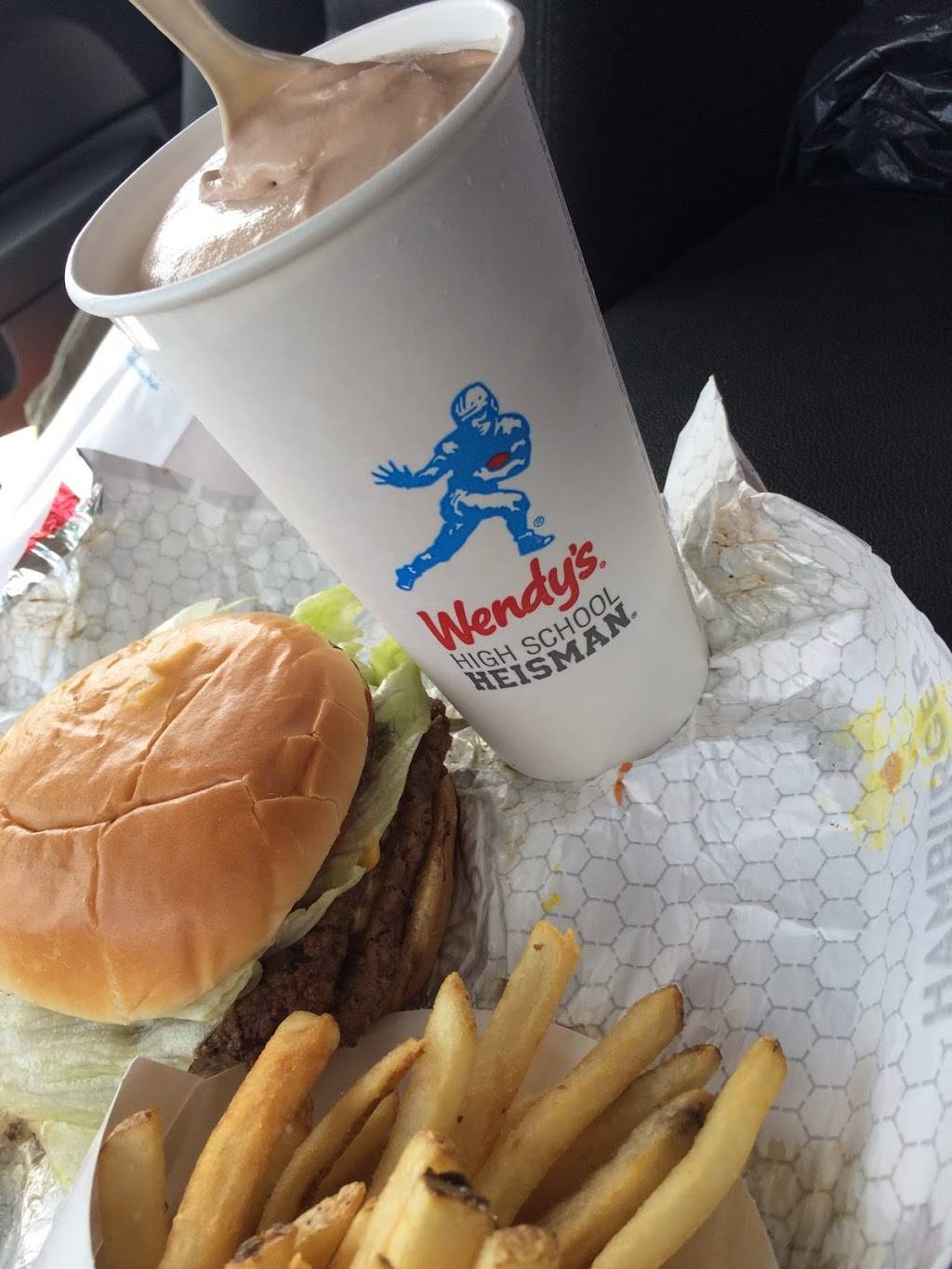 Wendys | restaurant | 2555 N Carson St, Carson City, NV 89706, USA | 7758834762 OR +1 775-883-4762