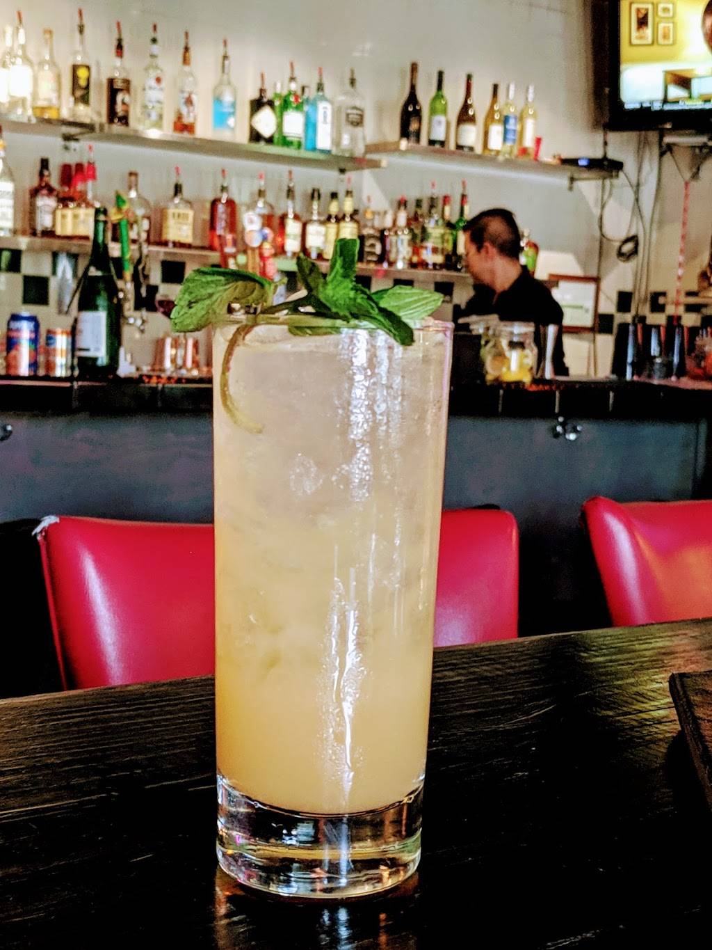 Windmill Lounge | restaurant | 5320 Maple Ave, Dallas, TX 75235, USA | 2146138384 OR +1 214-613-8384