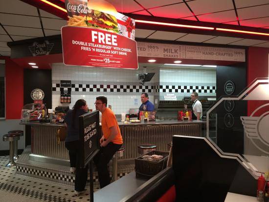 Steak n Shake | restaurant | 201 E Euclid Ave, Mt Prospect, IL 60056, USA | 8473689122 OR +1 847-368-9122
