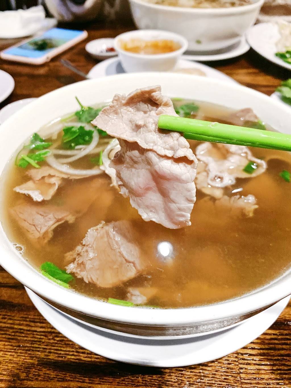 Glendale Phở Co. | restaurant | 102 S Glendale Ave, Glendale, CA 91205, USA | 8182438867 OR +1 818-243-8867