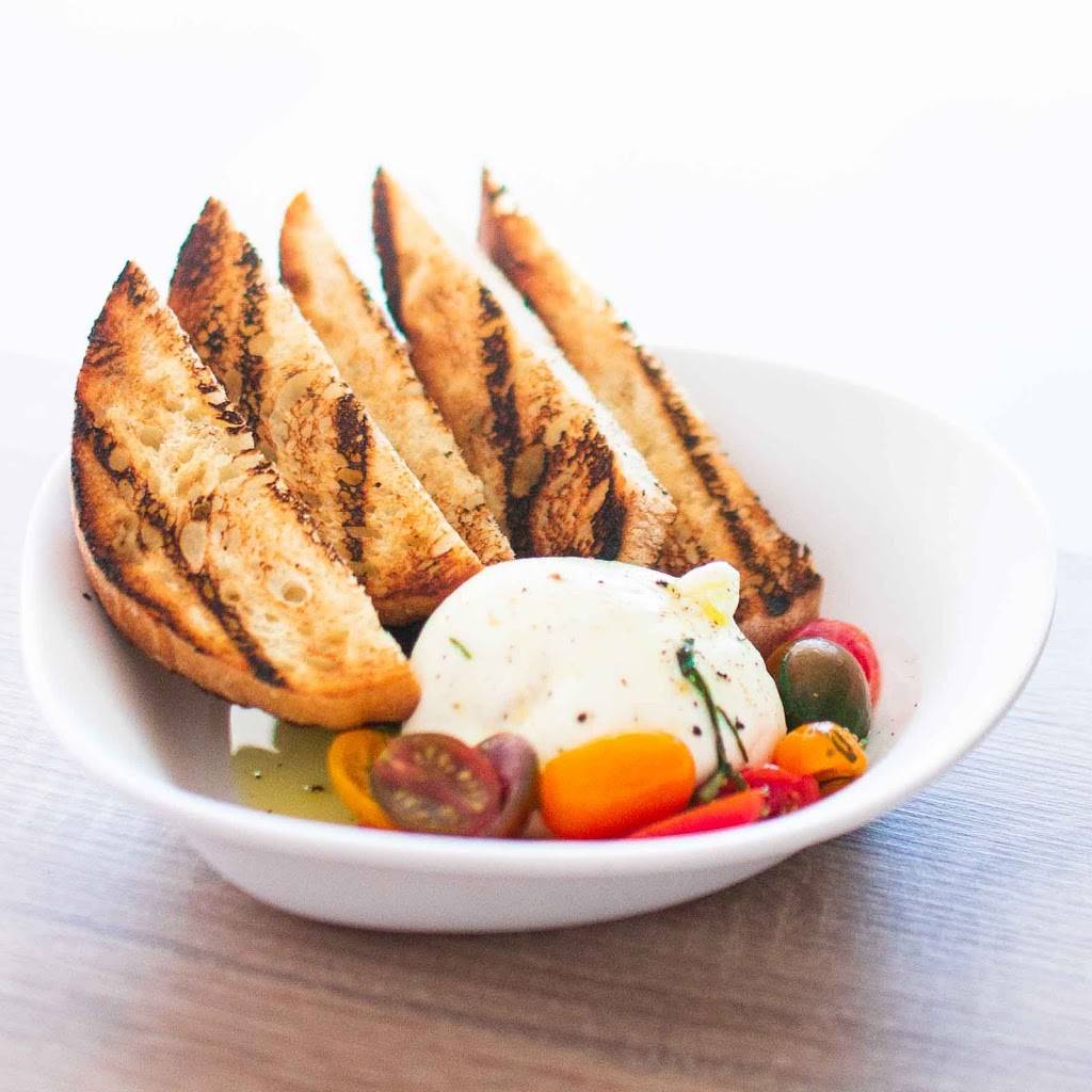 Shore Club | restaurant | 1603 N Lake Shore Dr, Chicago, IL 60610, USA | 3126358058 OR +1 312-635-8058