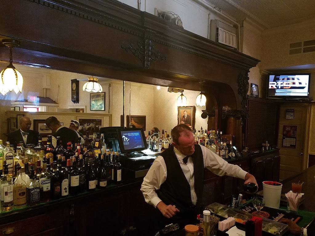 Amore da Roma | restaurant | 3401 Riopelle St, Detroit, MI 48207, USA | 3138315940 OR +1 313-831-5940