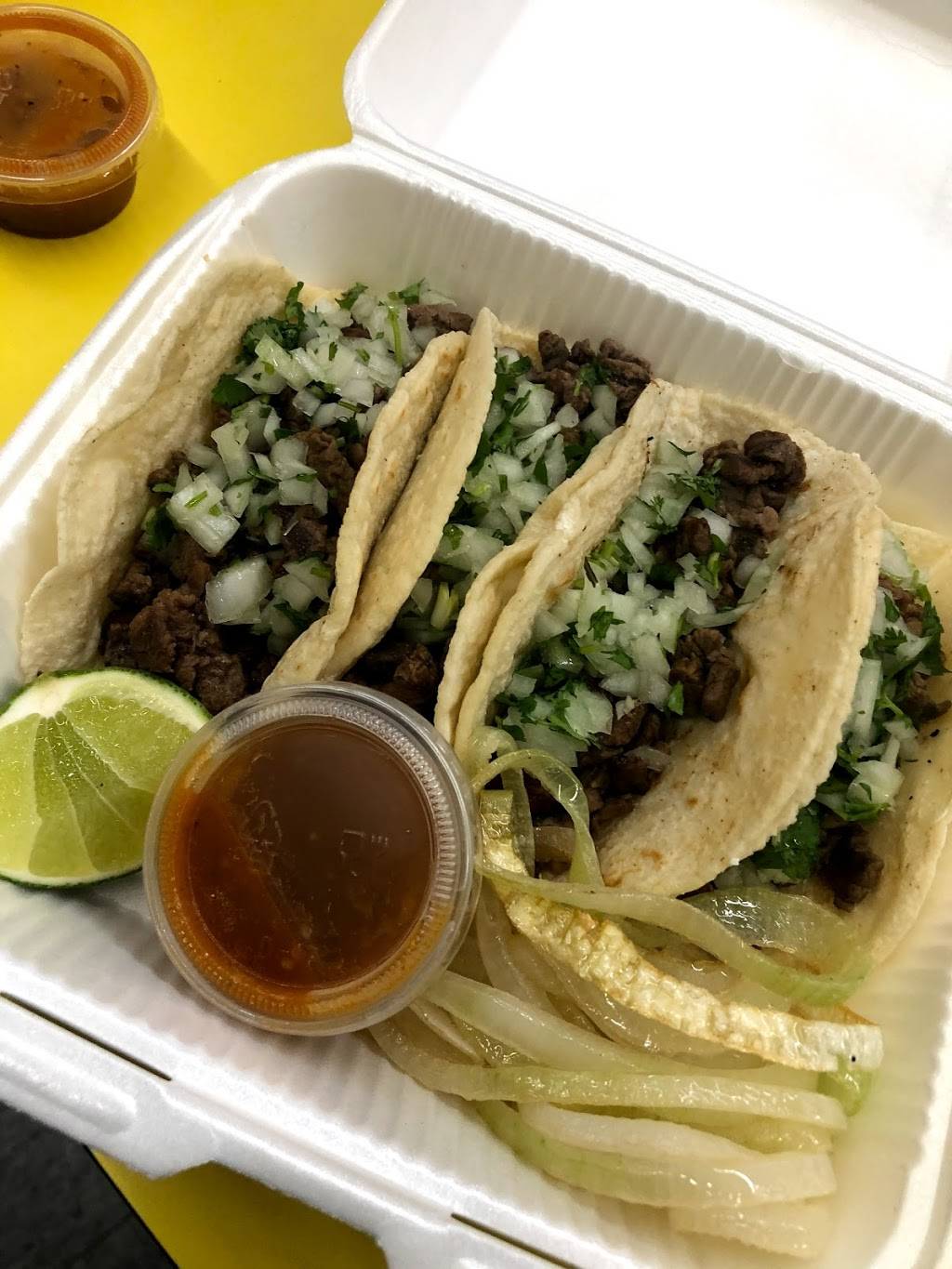 Tierra caliente restaurant | restaurant | 4530 E Charleston Blvd #G1, Las Vegas, NV 89104, USA | 6027383845 OR +1 602-738-3845