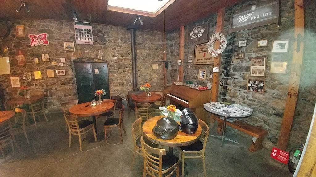 Volcano Country Store | restaurant | 16146 Main St, Volcano, CA 95689, USA | 2092964459 OR +1 209-296-4459