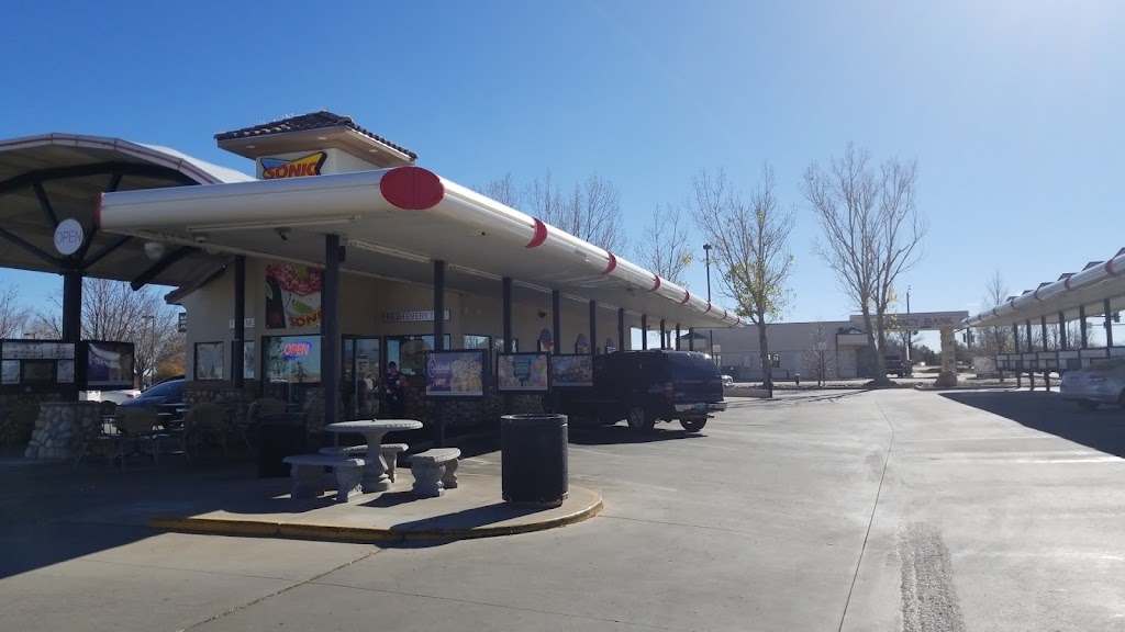 Sonic Drive-In | restaurant | 69 S Dunlap Dr, Pueblo West, CO 81007, USA | 7195477641 OR +1 719-547-7641
