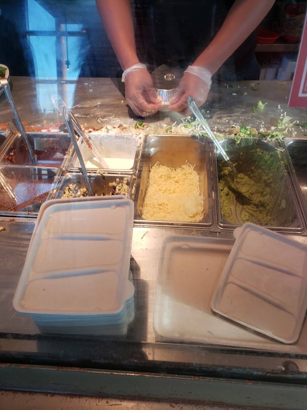 Chipotle Mexican Grill | restaurant | 535 S Rock Rd, Wichita, KS 67207, USA | 3166510349 OR +1 316-651-0349