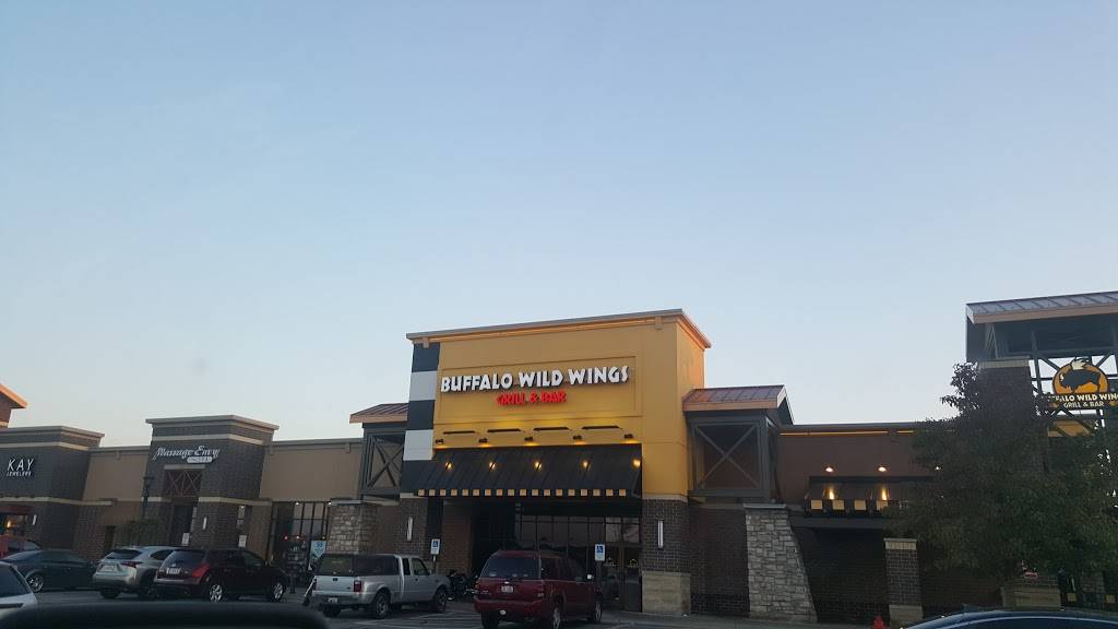 Buffalo Wild Wings | restaurant | 3417 Princeton Rd, Hamilton, OH 45011, USA | 5137372999 OR +1 513-737-2999