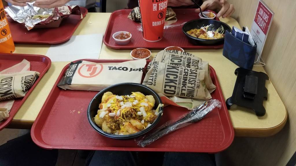 Taco Johns | restaurant | 11724 Ulysses St NE, Blaine, MN 55434, USA | 7637673344 OR +1 763-767-3344