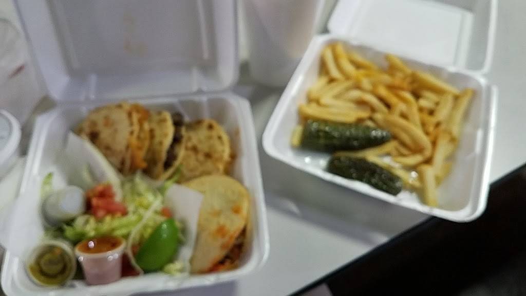 Gorditas | restaurant | 10065 Harry Hines Blvd, Dallas, TX 75220, USA | 2143520008 OR +1 214-352-0008