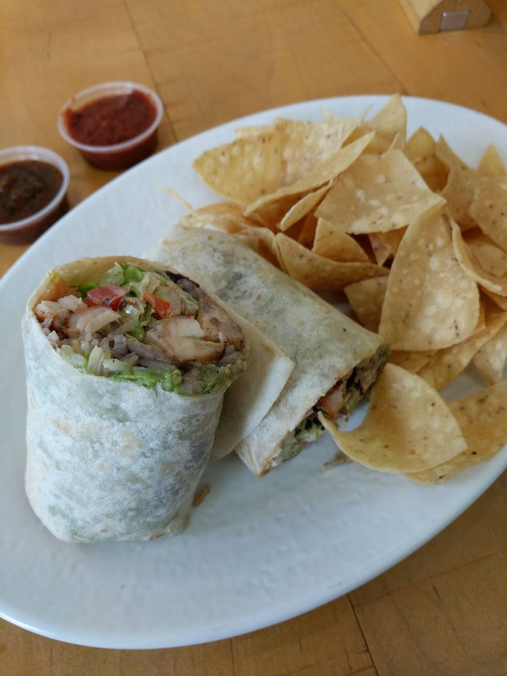 Rubios Coastal Grill | restaurant | 8935 Towne Centre Dr #100, San Diego, CA 92122, USA | 8584531666 OR +1 858-453-1666