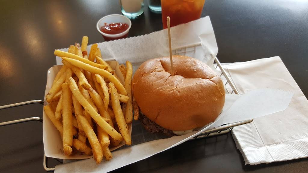 Epik Burger | restaurant | 12740 Atlantic Blvd #105, Jacksonville, FL 32225, USA | 9043747326 OR +1 904-374-7326