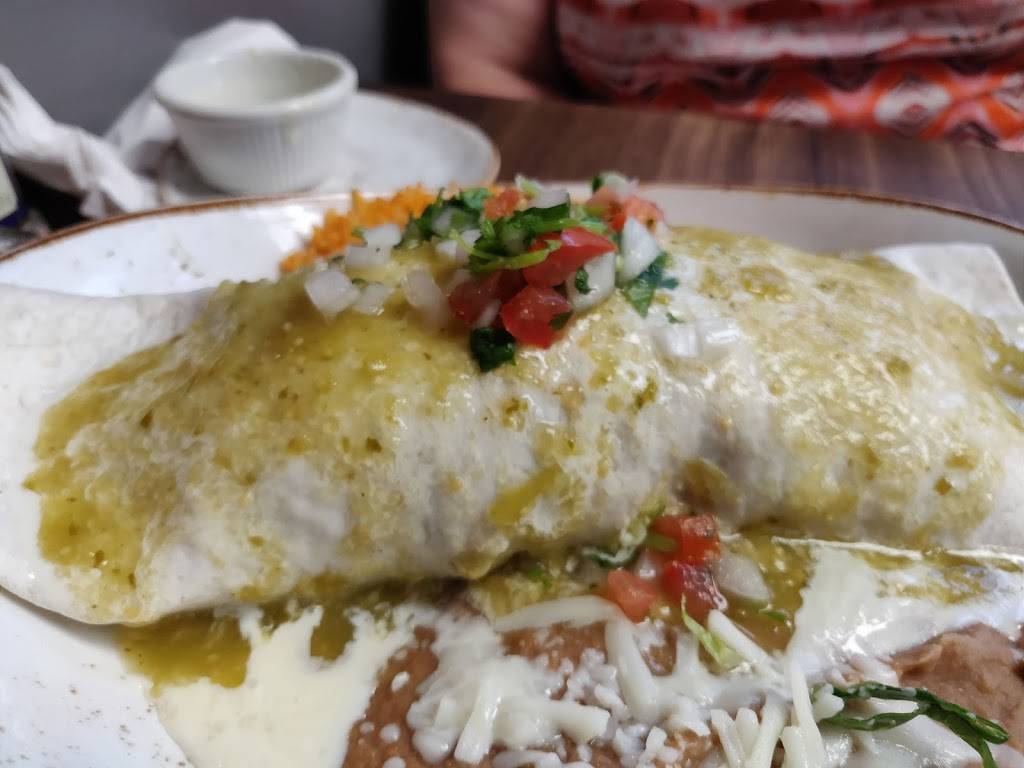 Rodrigos | restaurant | 7593 S State St, Harbor Springs, MI 49740, USA | 2314126077 OR +1 231-412-6077