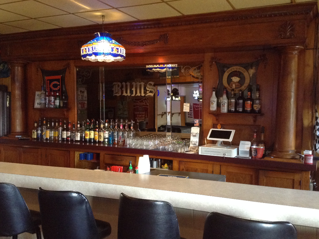 Bums Bar & Grill | restaurant | 790 N 6th St, Carbon Hill, IL 60416, USA | 8156340148 OR +1 815-634-0148