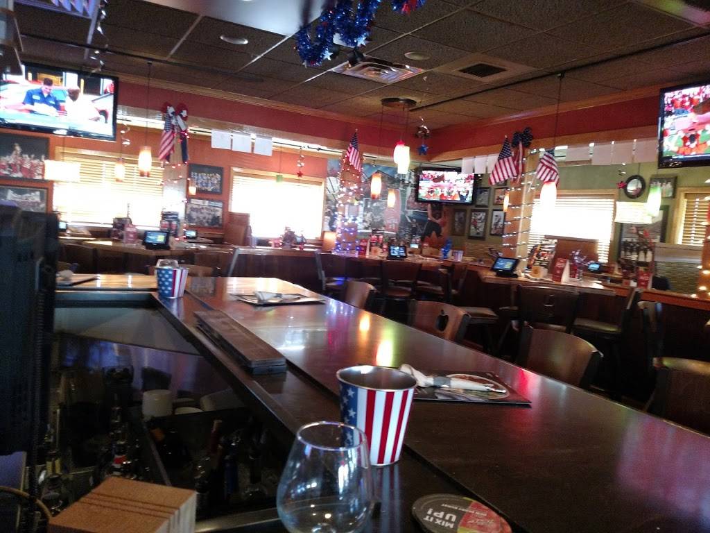 Applebees Grill + Bar | restaurant | 172 Cassidy Blvd, Pikeville, KY 41501, USA | 6064331815 OR +1 606-433-1815