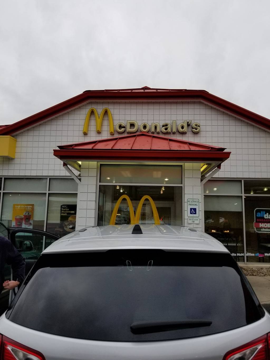 McDonalds | cafe | 1150 N Canfield Niles Rd, Austintown, OH 44515, USA | 3305445132 OR +1 330-544-5132