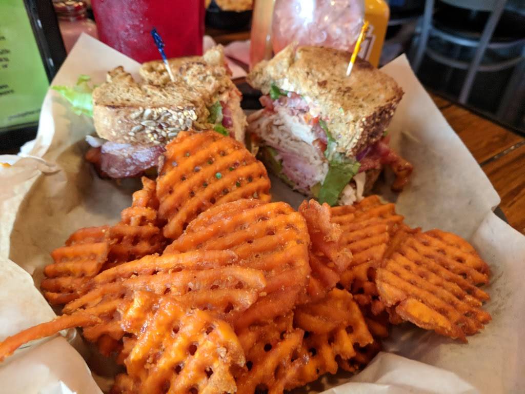 Punkys Bar and Grill | restaurant | 3063 Central Avenue North, St. Petersburg, FL 33713, USA | 7272014712 OR +1 727-201-4712