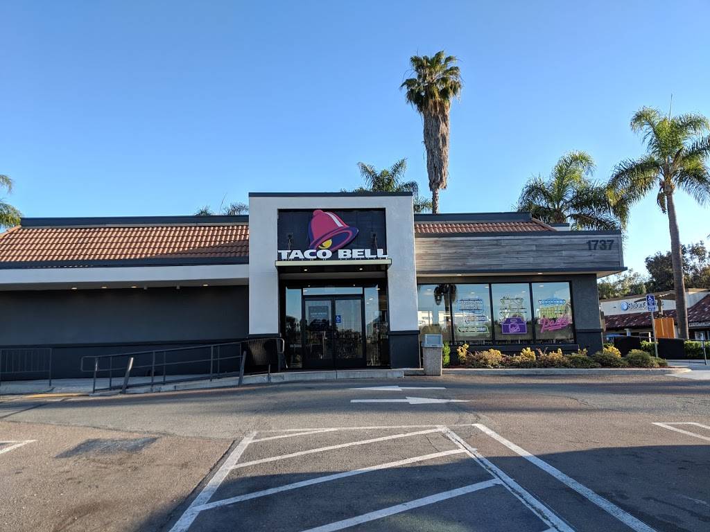 Taco Bell | meal takeaway | 1737 Sweetwater Rd, National City, CA 91950, USA | 6193361917 OR +1 619-336-1917