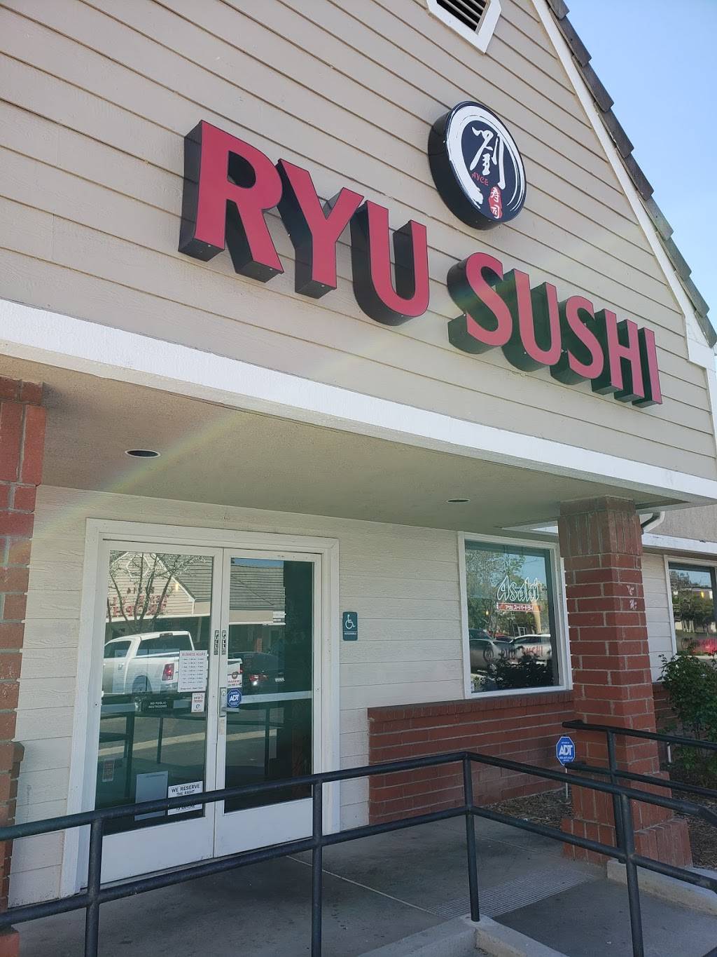 Ryu sushi | restaurant | 27300 Jefferson Ave #A, Temecula, CA 92590, USA | 9512965335 OR +1 951-296-5335