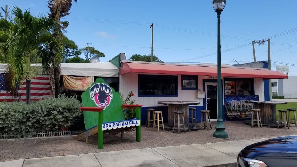 Big Dog Station | restaurant | 3148 NE 12th Ave, Oakland Park, FL 33334, USA | 9545614304 OR +1 954-561-4304