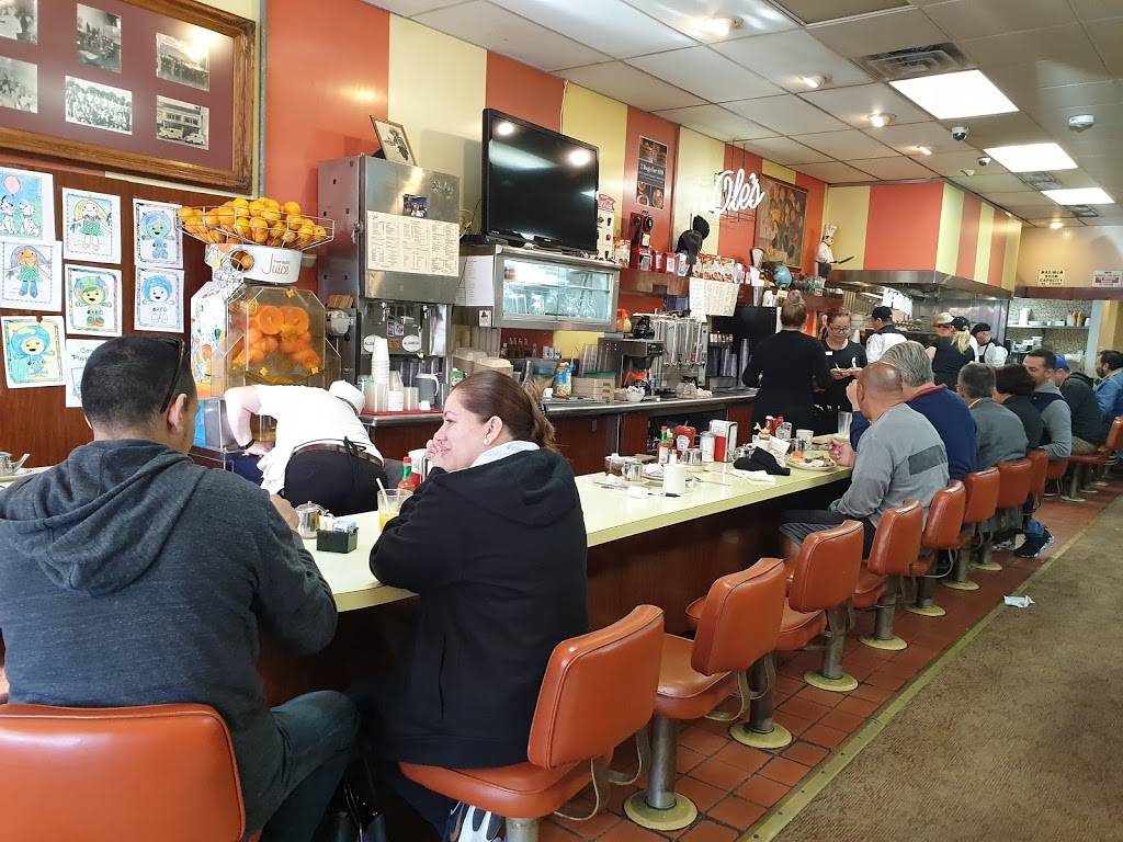 Oles Waffle Shop | restaurant | 1507 Park St, Alameda, CA 94501, USA | 5105228108 OR +1 510-522-8108