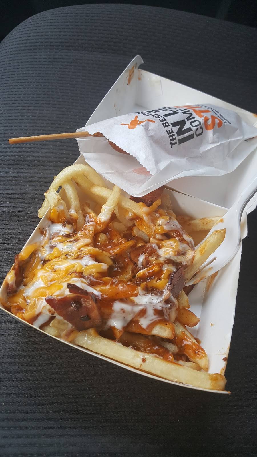 Wienerschnitzel | restaurant | 7373 N Blackstone Ave, Fresno, CA 93650, USA | 5594328429 OR +1 559-432-8429