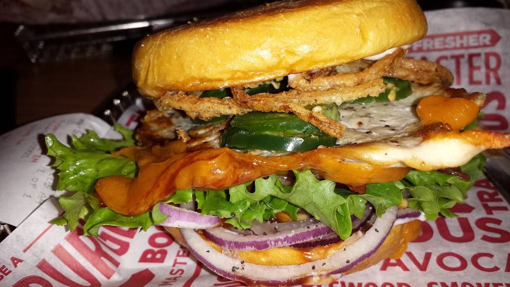 Smashburger | restaurant | 2300 16th St Ste 293, San Francisco, CA 94103, USA | 4158902410 OR +1 415-890-2410