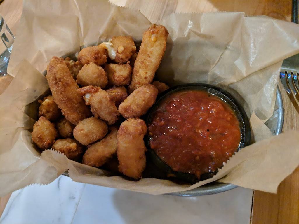 Union Underground | restaurant | 4928 Main St, Manchester Center, VT 05255, USA | 8023673951 OR +1 802-367-3951