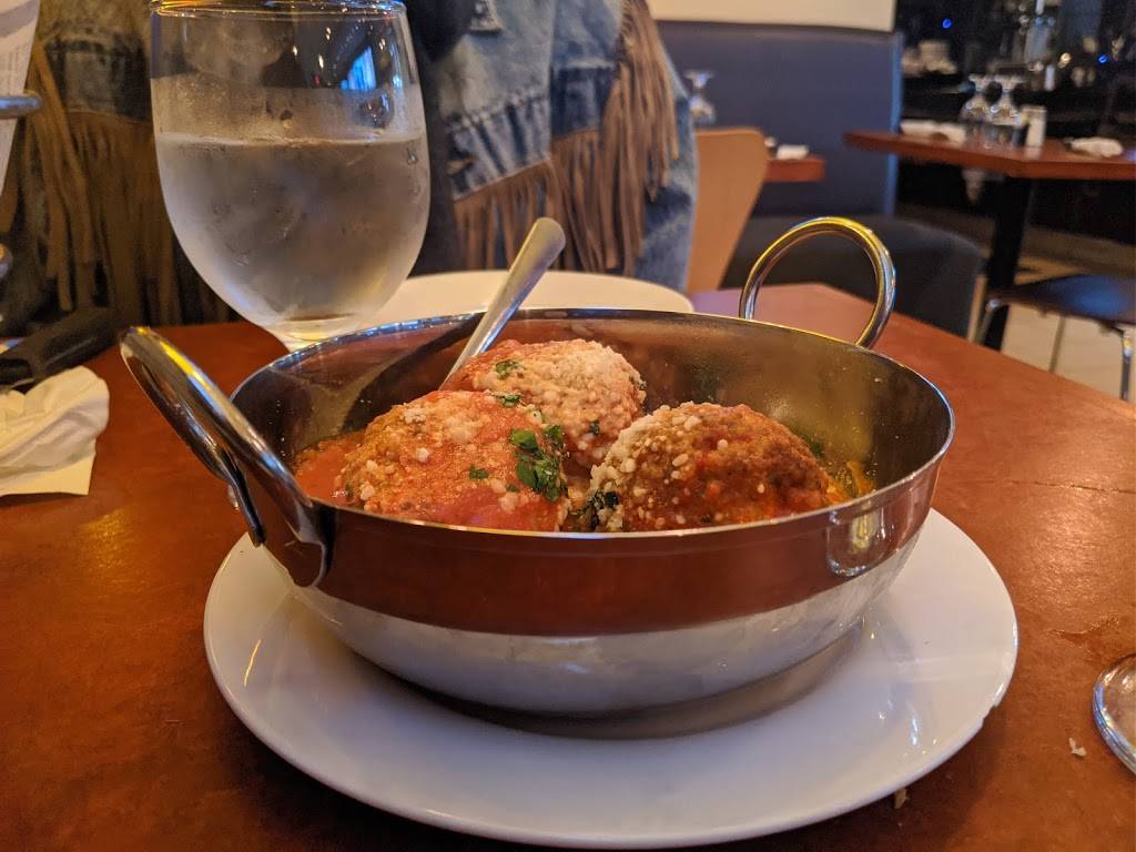 Plaza Bar and Kitchen | restaurant | 59 De Pasquale Ave, Providence, RI 02903, USA | 4013318240 OR +1 401-331-8240