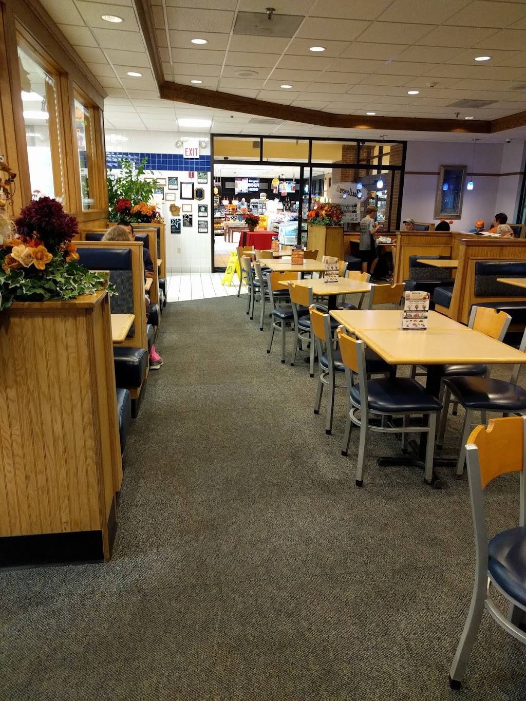 Culvers | restaurant | 6101 S 108th St, Hales Corners, WI 53130, USA | 4144273553 OR +1 414-427-3553