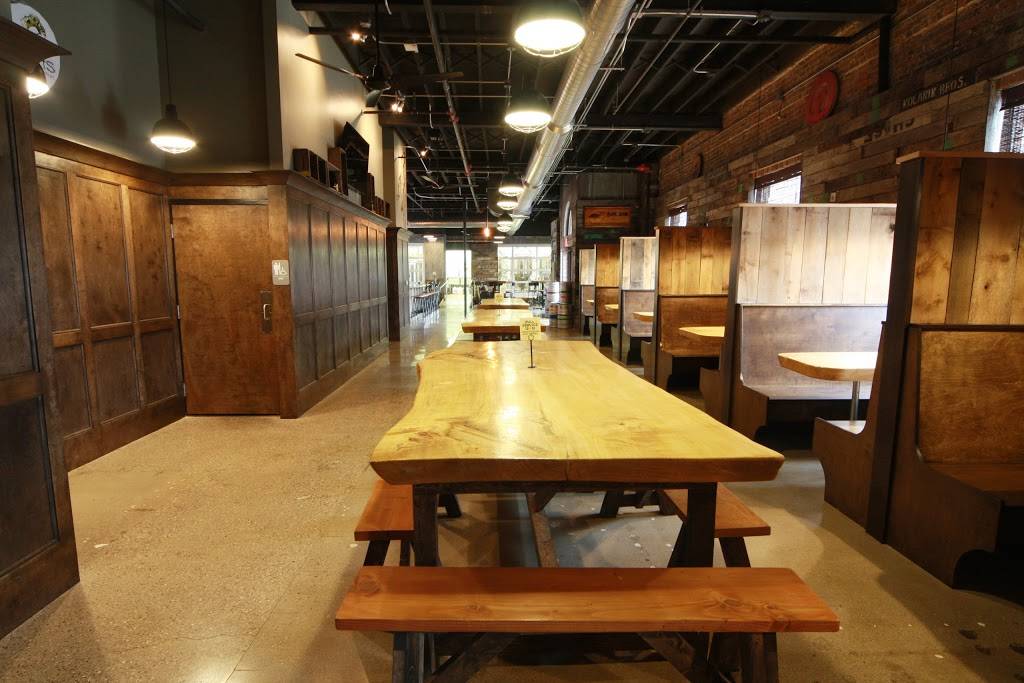 Rare Bird Brewpub | restaurant | 229 Lake Ave, Traverse City, MI 49684, USA | 2319432053 OR +1 231-943-2053