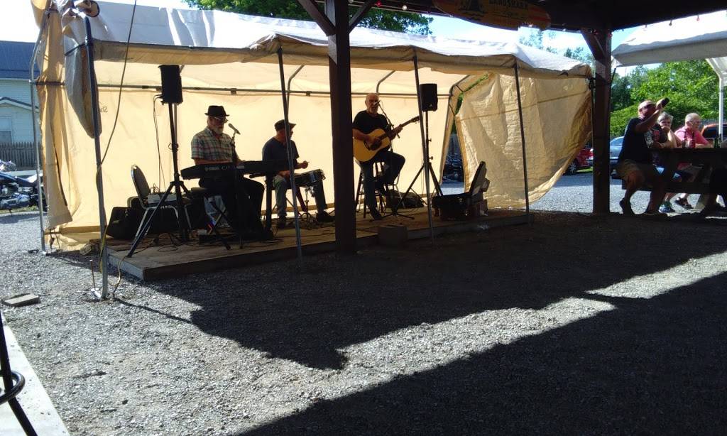 Wadsworths Grill | restaurant | 3901 Main St, Wadsworth, NY 14533, USA | 5852435508 OR +1 585-243-5508