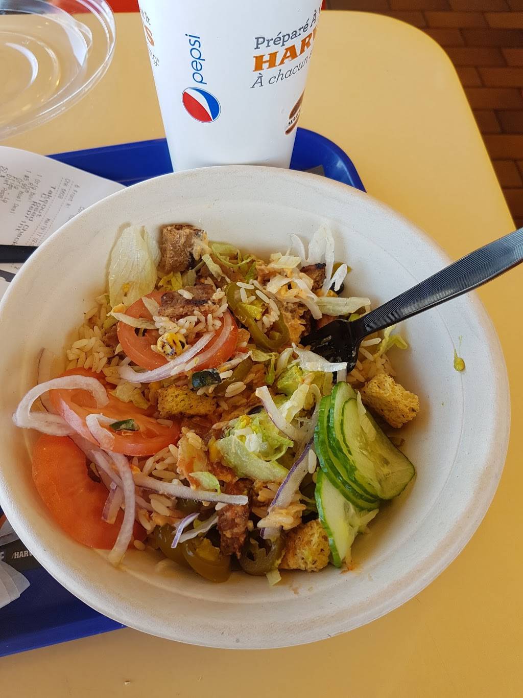 Harveys | restaurant | 700 Brookdale Ave, Cornwall, ON K6J 5M2, Canada | 6139382555 OR +1 613-938-2555