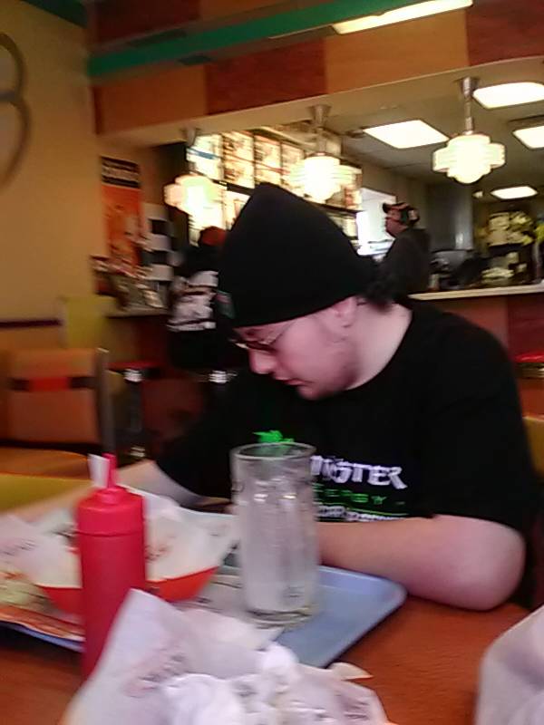 A&W Restaurant | restaurant | 518 W 6th St, St Charles, MN 55972, USA | 5079324267 OR +1 507-932-4267