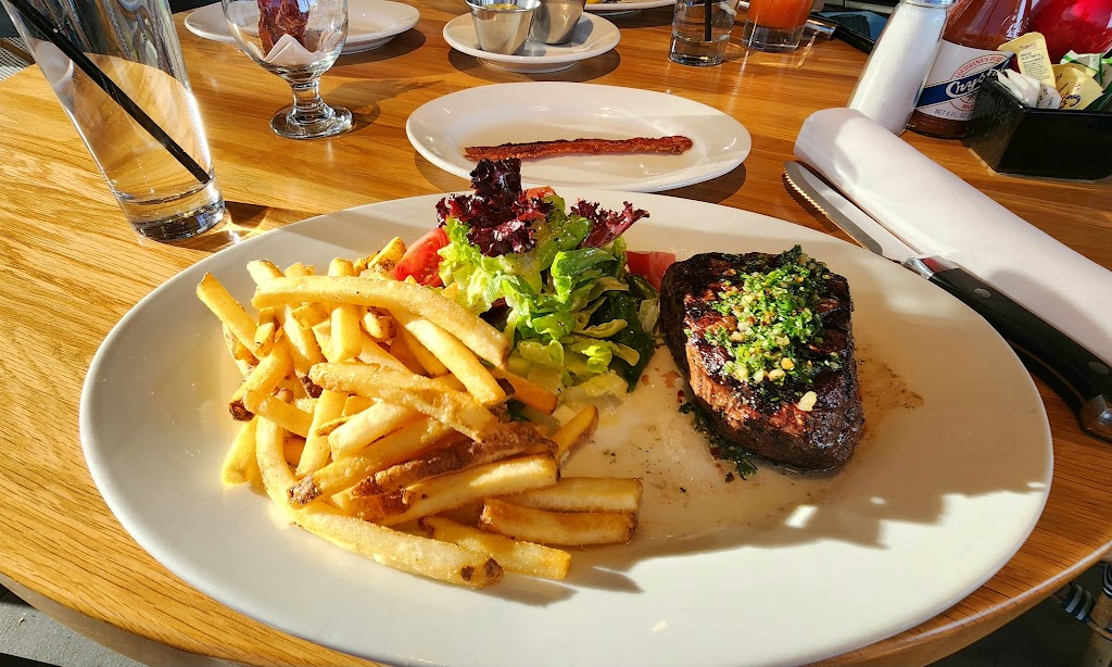 Doc Bs Restaurant | restaurant | 8702 Keystone Crossing #127-A, Indianapolis, IN 46240, USA | 3176433760 OR +1 317-643-3760