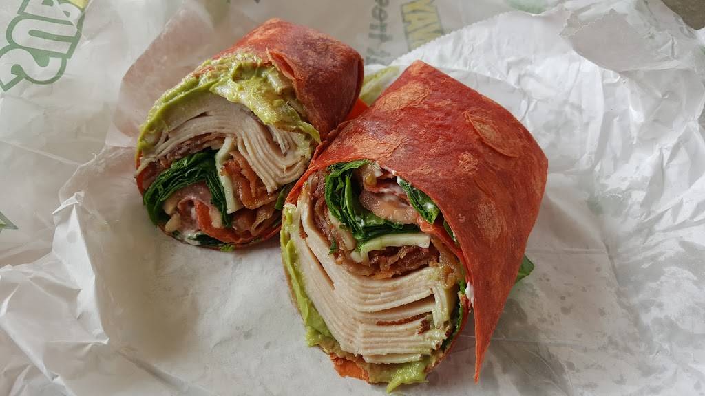 Subway | restaurant | 3801 Vestal Pkwy E, Vestal, NY 13850, USA | 6077297257 OR +1 607-729-7257