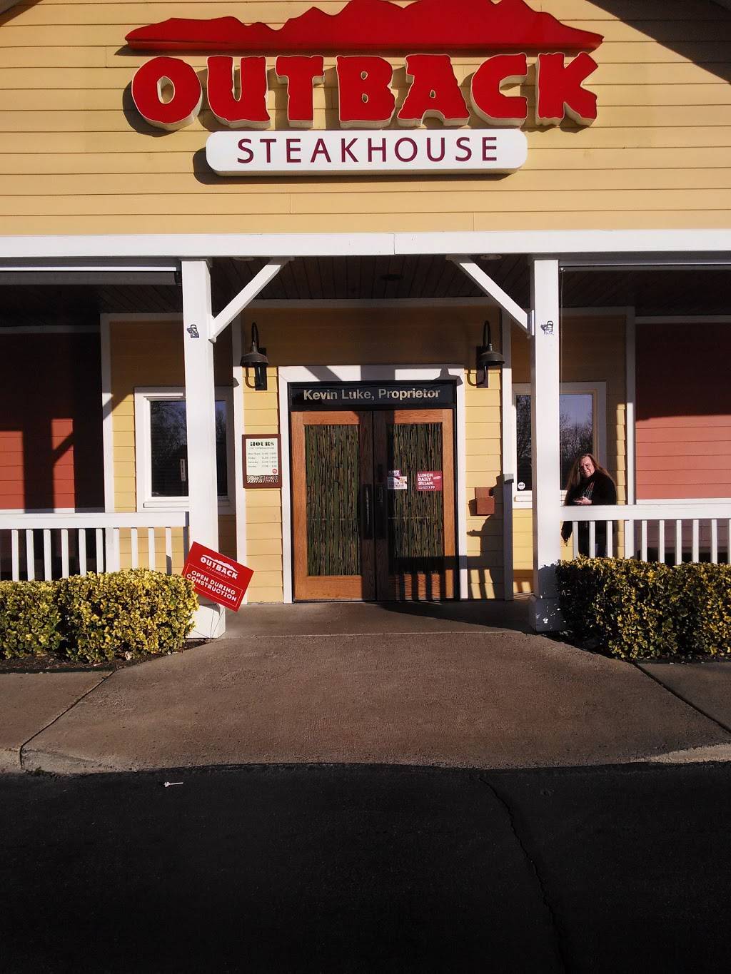 Outback Steakhouse | restaurant | 2255 Union Ave, Memphis, TN 38104, USA | 9017285100 OR +1 901-728-5100