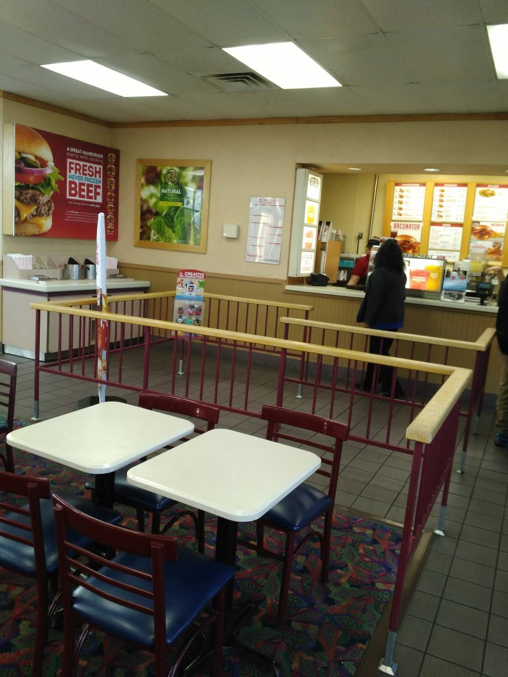 Wendys | restaurant | 4450 E Sunset Rd, Henderson, NV 89014, USA | 7024580093 OR +1 702-458-0093