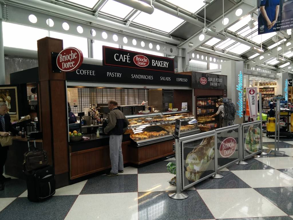Brioche Doree | restaurant | 10000 W OHare Ave, Chicago, IL 60666, USA | 7736866180 OR +1 773-686-6180