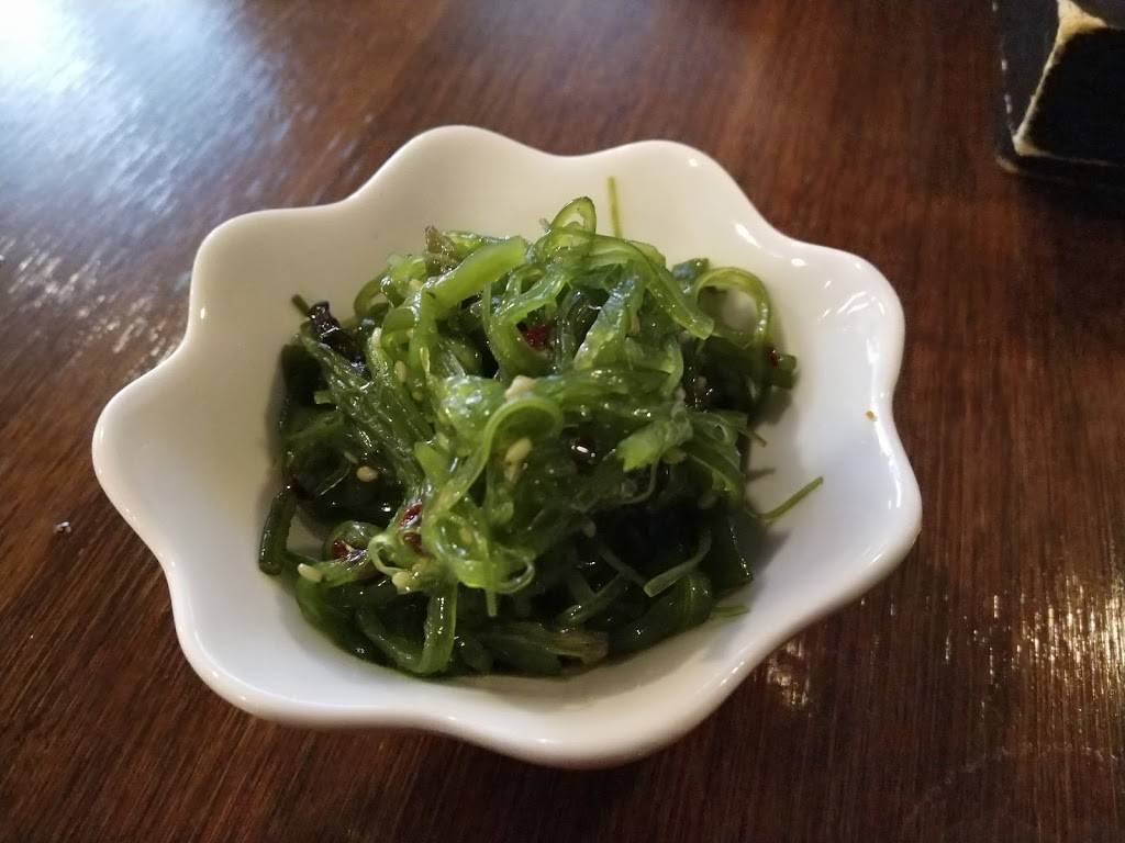 MUGEN SUSHI | restaurant | 18601 Hwy 99 #100, Lynnwood, WA 98037, USA | 4256400505 OR +1 425-640-0505