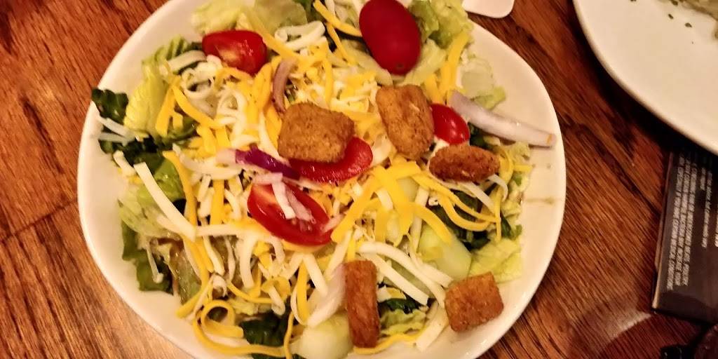 Outback Steakhouse | restaurant | 8240 Montgomery Rd, Cincinnati, OH 45236, USA | 5137935566 OR +1 513-793-5566