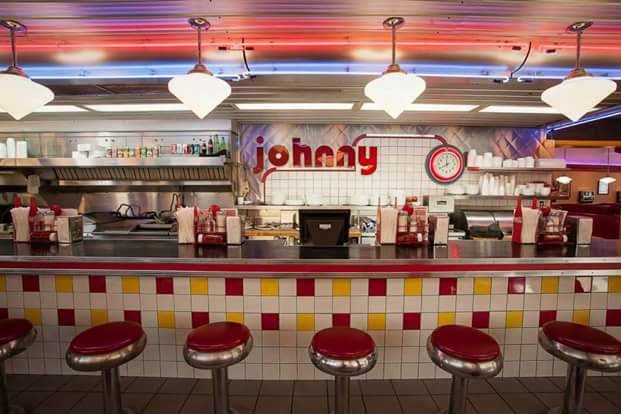 Johnny Restaurant | restaurant | 603 Rue Saint Georges, Saint-Jérôme, QC J7Z 5B7, Canada | 4504361339 OR +1 450-436-1339