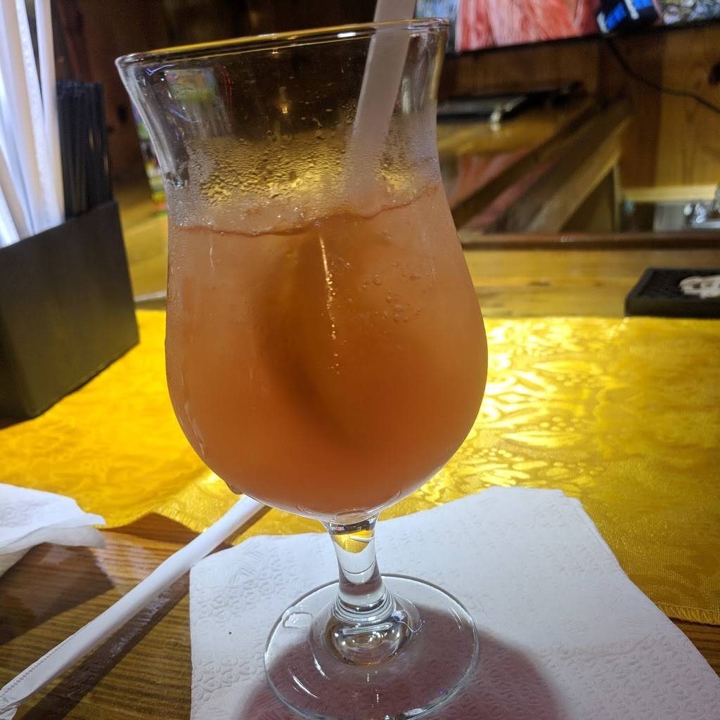 Rastas Hut The Carribean Escape Restaurant | restaurant | 512 S Main St, Marion, SC 29571, USA | 8434338496 OR +1 843-433-8496