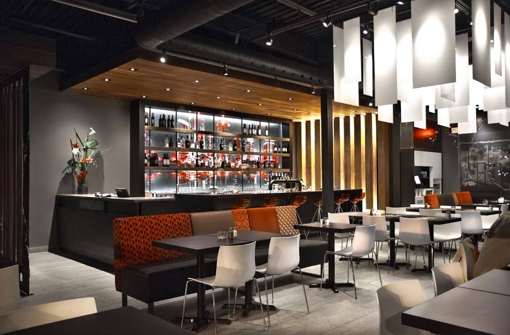 Chez Victor | restaurant | 5050 Boulevard Wilfrid-Hamel Local 400, Québec, QC G2E 5X5, Canada | 4186518187 OR +1 418-651-8187