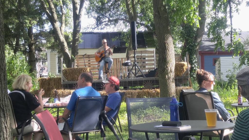 Hop Garden Brewery Tap Room | restaurant | 6889 Canal St, Belleville, WI 53508, USA | 6086366229 OR +1 608-636-6229