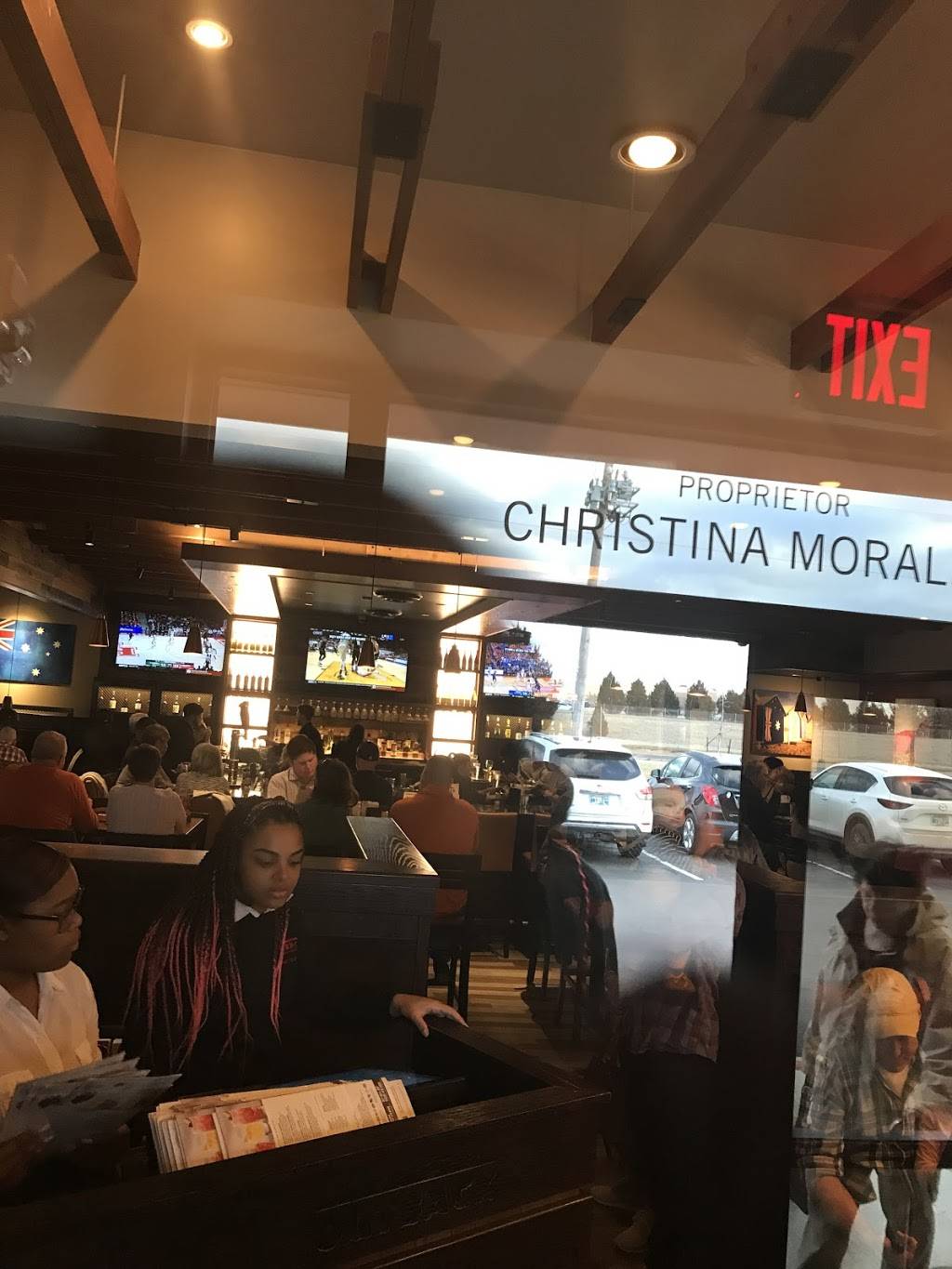 Outback Steakhouse | restaurant | 2402 W Memorial Rd, Edmond, OK 73134, USA | 4053597432 OR +1 405-359-7432